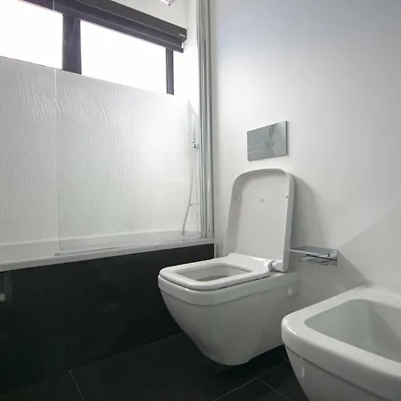 Spacious Luxury With A Great View, Funchal, Free Wifi And Parking Apartment Funchal (Madeira)